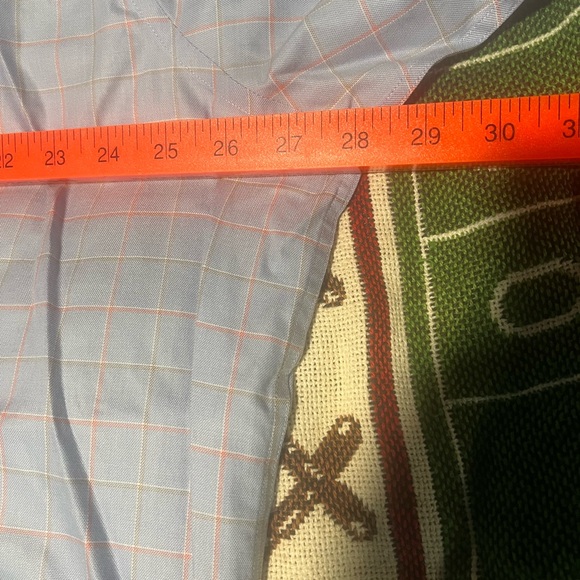 Untuckit long sleeve button down shirt - Picture 6 of 6